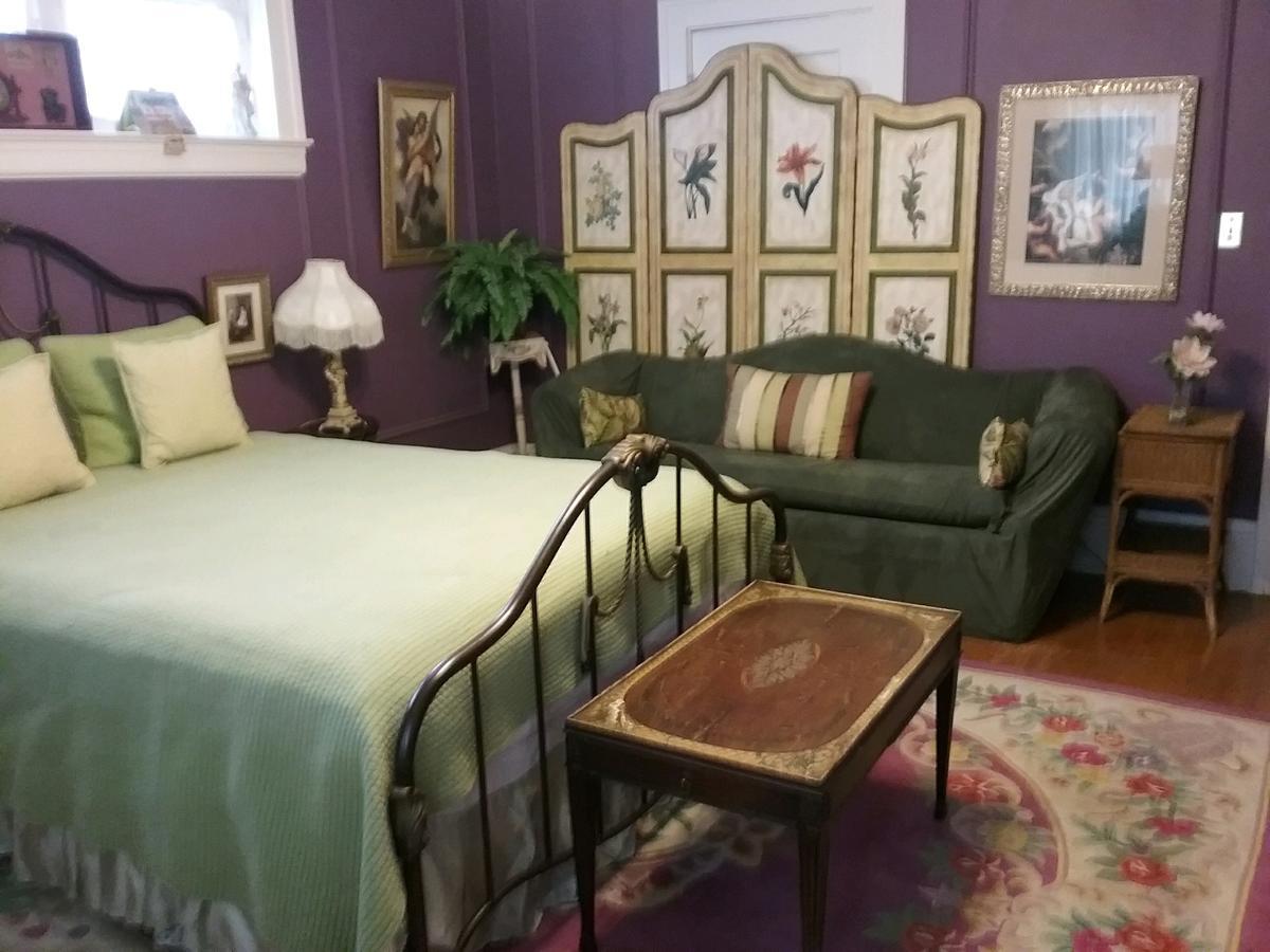 Hanover House Bed And Breakfast ไนแอการาฟอลส์ ภายนอก รูปภาพ