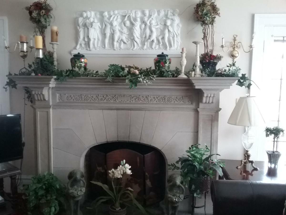 Hanover House Bed And Breakfast ไนแอการาฟอลส์ ภายนอก รูปภาพ