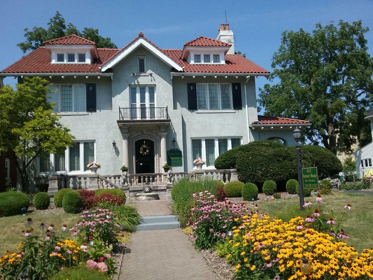 Hanover House Bed And Breakfast ไนแอการาฟอลส์ ภายนอก รูปภาพ